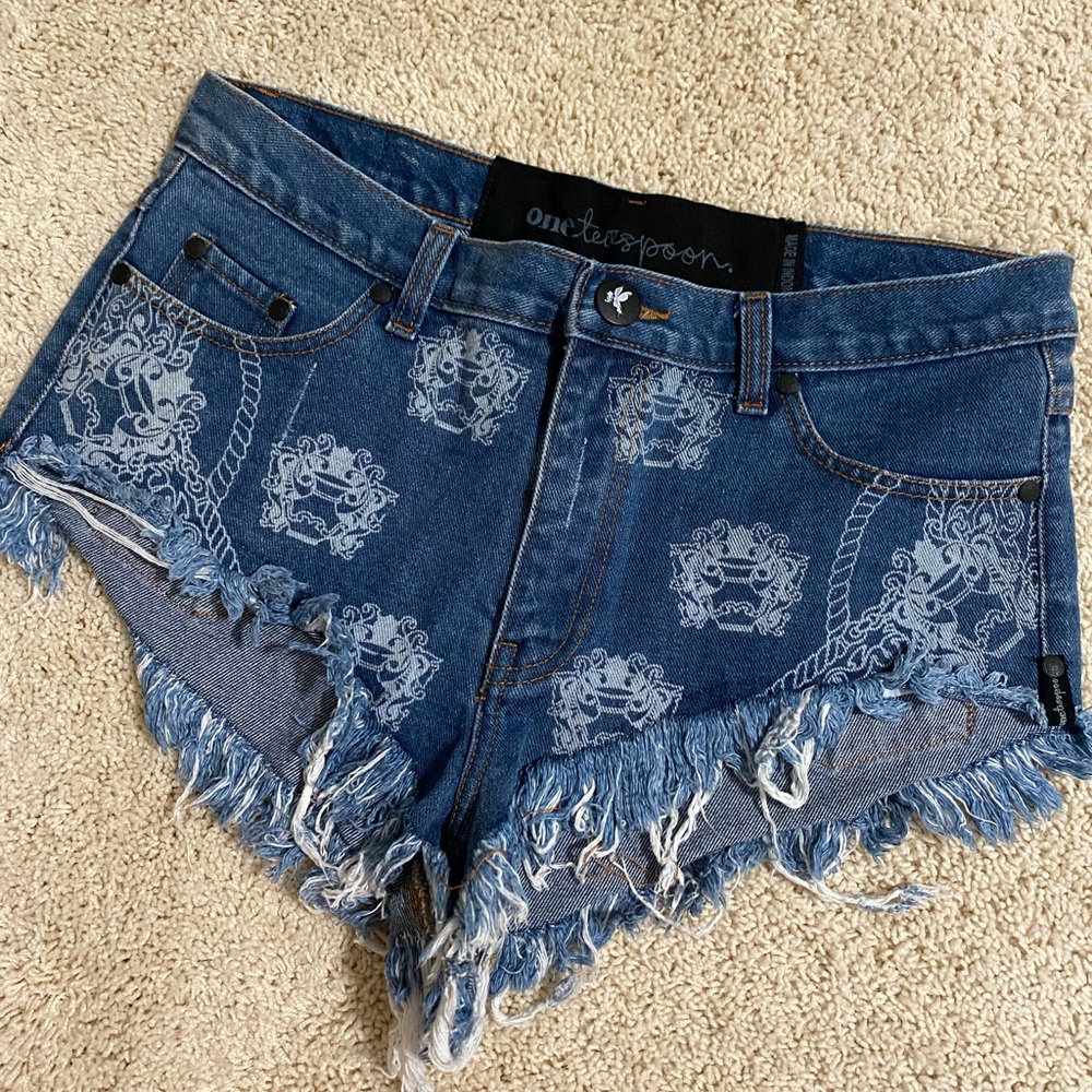 One Teaspoon Blue Denim Cutoff Shorts. Size 6 US